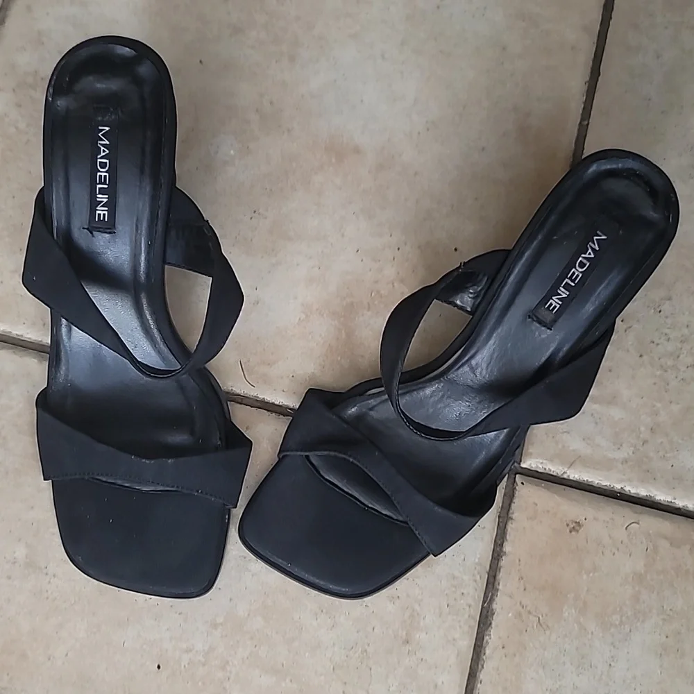 Black Mule Sandals SZ 7.5